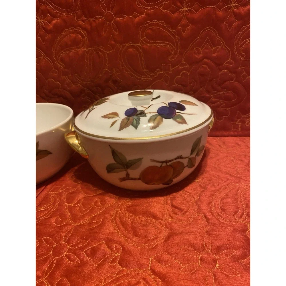 Royal Worcester Evesham Gold Casserole Covered‎ 1 Qt 2 Bottoms, 1 Cover Vintage